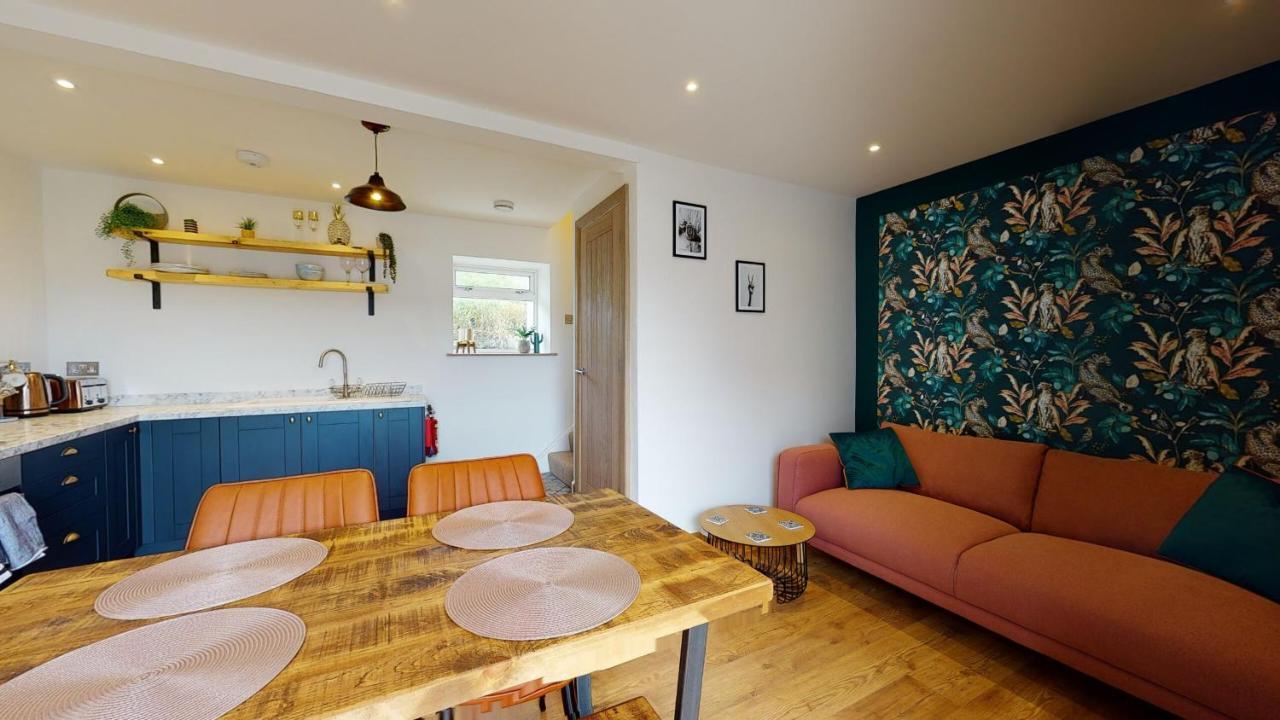 The Little Cottage By Truabode Holiday Lets & Short Lets Newquay - Parking, Wifi & Pet Friendly Brauneberg Luaran gambar